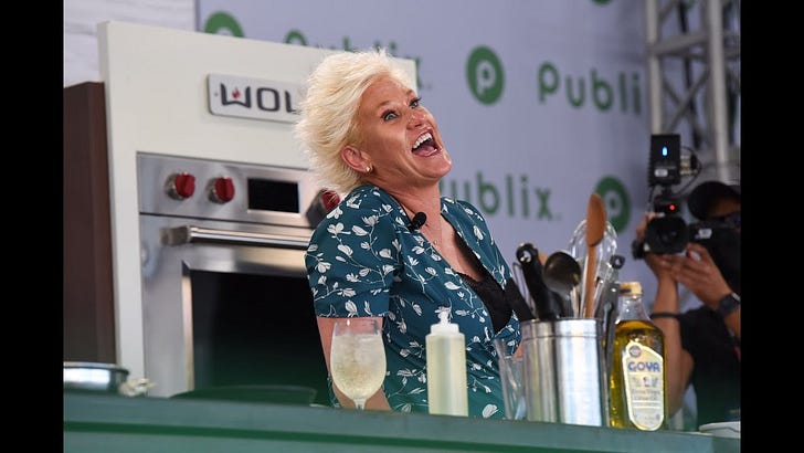 Chef Anne Burrell Dishes on Her Fairytale Wedding Weekend