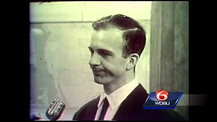 Four CIA Assets Confront Oswald in a New Orleans Courtroom 