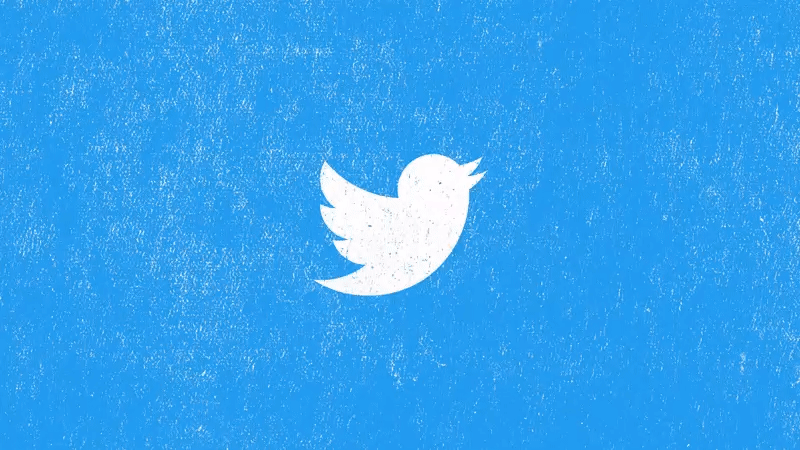 GIF showing someone subscribing to a newsletter from a Tweet.